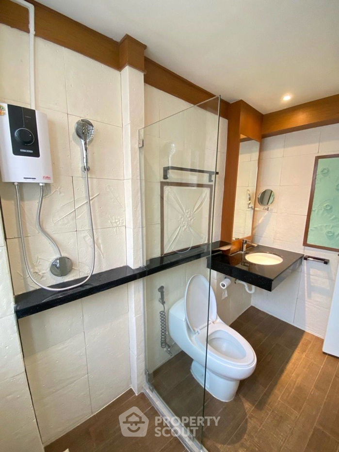 รูป ทาวน์เฮ้าส์ 3-ห้องนอน ใกล้ BTS รถไฟฟ้าสนามกีฬาแห่งชาติ (ID 2456425) - รูปที่ 8/10