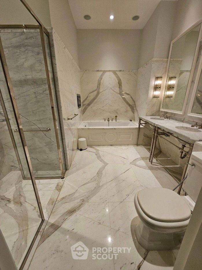 picture 3-BR Condo at 98 Wireless near BTS Phloen Chit (ID 2053524) - 11/17