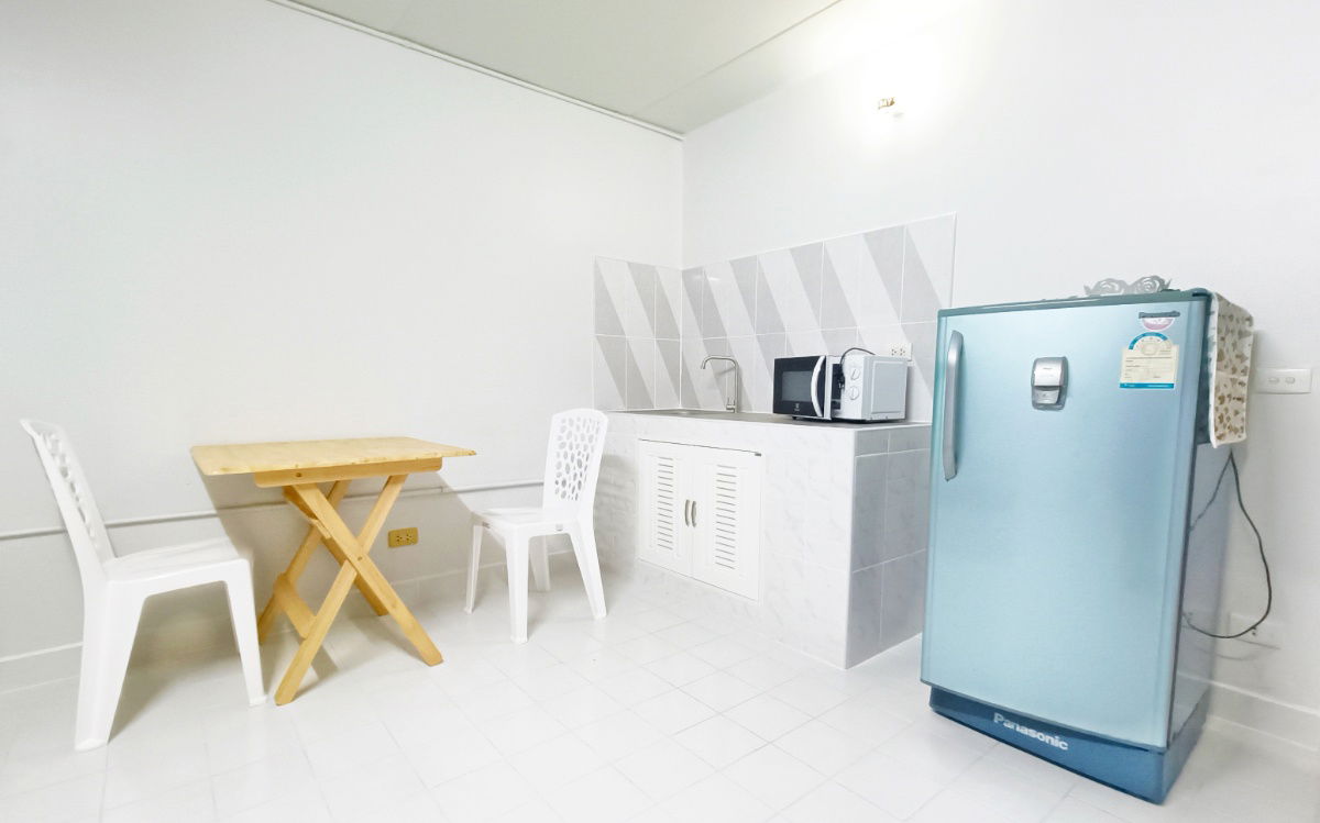 รูป ห้องแอร์ทำใหม่ เริ่ม 3500฿ พร้อมอยู่ เมืองทองธานี T4 ใกล้รร.เซนฟรัง - รูปที่ 6/8