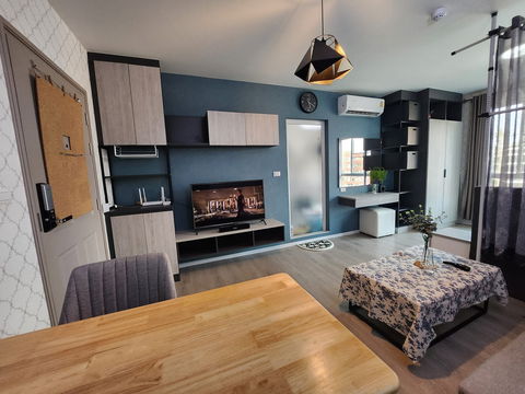 🍭ให้เช่า Dcondo dome คอนโดใกล้ ม.ธรรมศาสตร์ เดินทางไปเรียนสะดวก มีรถรับส่ง สนใจติดต่อ @lvcondo 