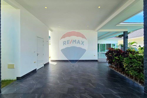 picture [920601001-650] Modern Quality Pool Villa, 3 Bed 3 bath in Hua Hin Soi 88 For Sale - 26/27