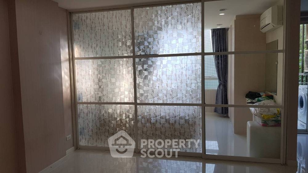 picture 1-BR Condo at Elements Srinakarin in Nong Bon (ID 927976) - 2/5