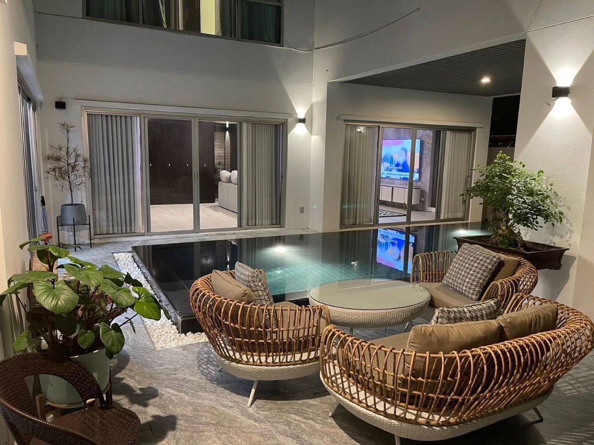 picture Home for rent at Noble Tara Pattanakarn - 2/4