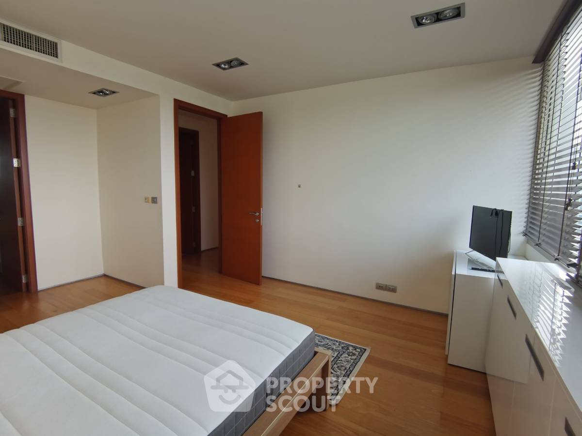 รูป คอนโด 3-ห้องนอน ที่ ไฟคัส เลน คอนโดมิเนียม ใกล้ BTS พระโขนง (ID 513595) - รูปที่ 16/21