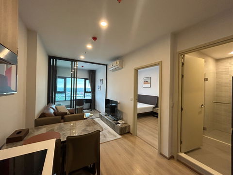 Life Rama4 Asoke  1Bedroomn Plus / 1Bathroom 35 Sq.m.