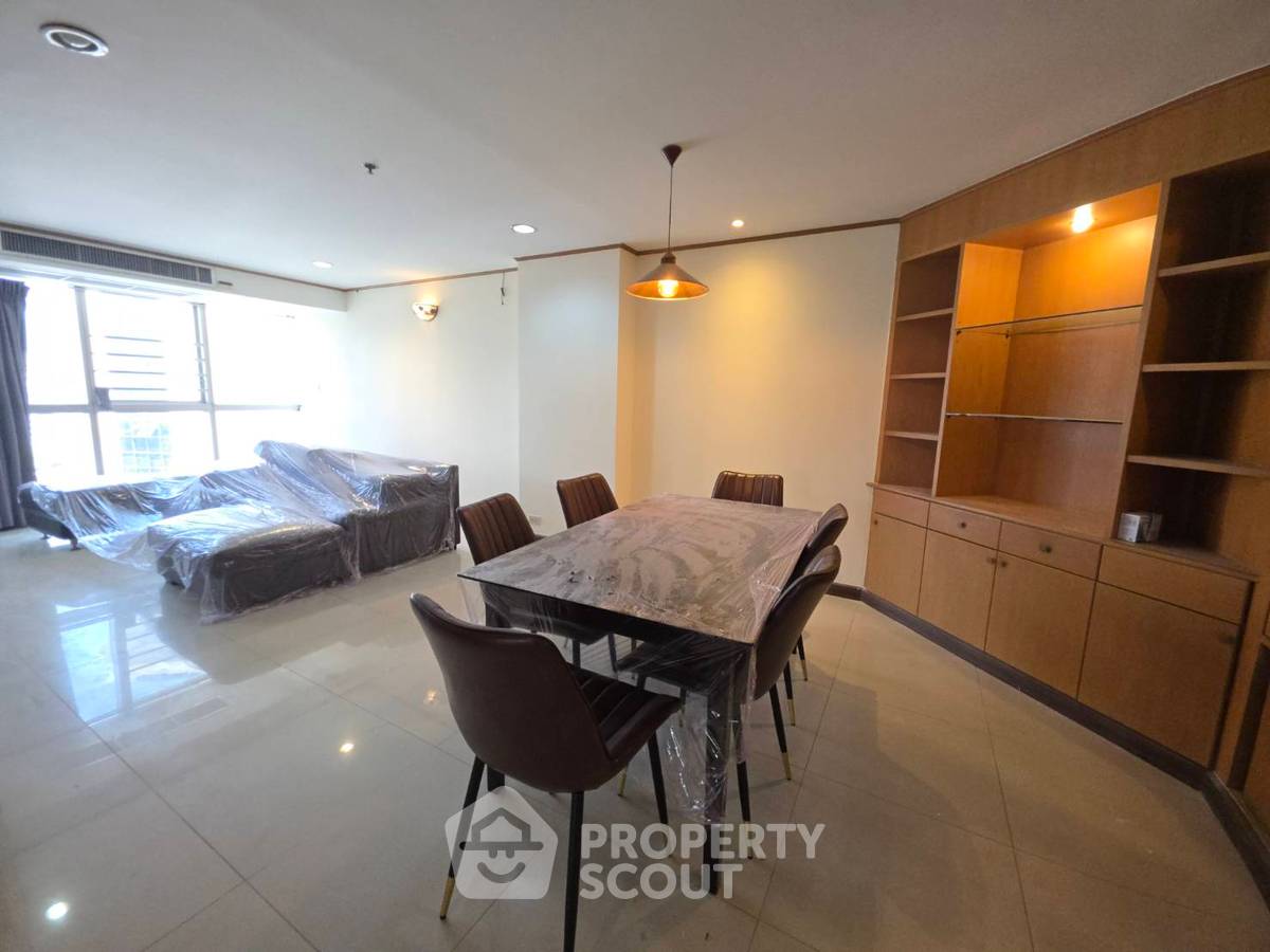 picture 3-BR Condo at The Waterford Diamond Tower Sukhumvit near BTS Phrom Phong (ID 2317984) - 2/21