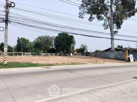 1,472 m² Land for Sale close to Pattaya (ID 2075131)