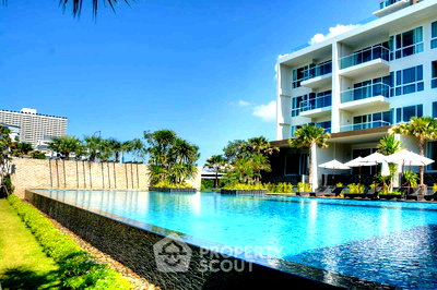 Condos for sale : 3-BR Condo at Cetus Beachfront close to Jomtien Beach (ID 995755)