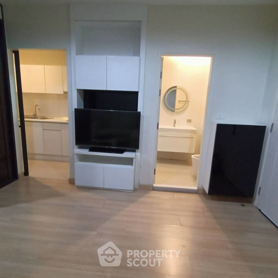 รูป คอนโด 1-ห้องนอน ที่ ไลฟ์ แอท ลาดพร้าว 18 ใกล้ MRT ลาดพร้าว (ID 1177246) - รูปที่ 4/9