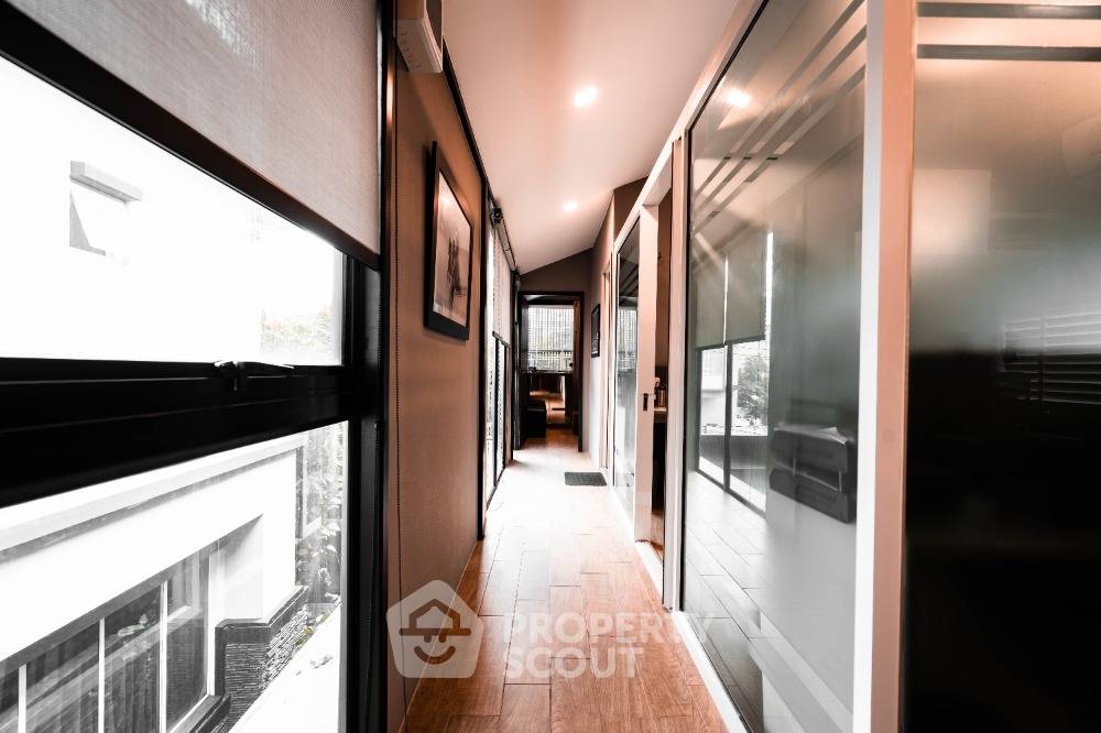 รูป บ้าน 5-ห้องนอน ใน มีนบุรี (ID 1398574) - รูปที่ 9/36