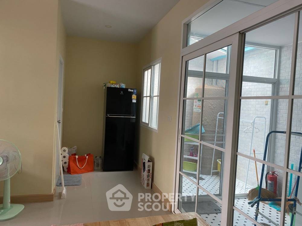 รูป ทาวน์เฮาท์ 3-ห้องนอน ใน พระประแดง (ID 2055863) - รูปที่ 4/15