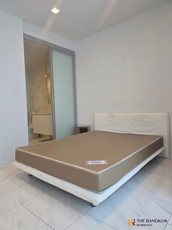 รูป Hyde Sukhumvit 11💖 ห้องสวยคลีน เฟอร์ครบ 🛌🏻 ใกล้ BTS นานา - รูปที่ 2/9