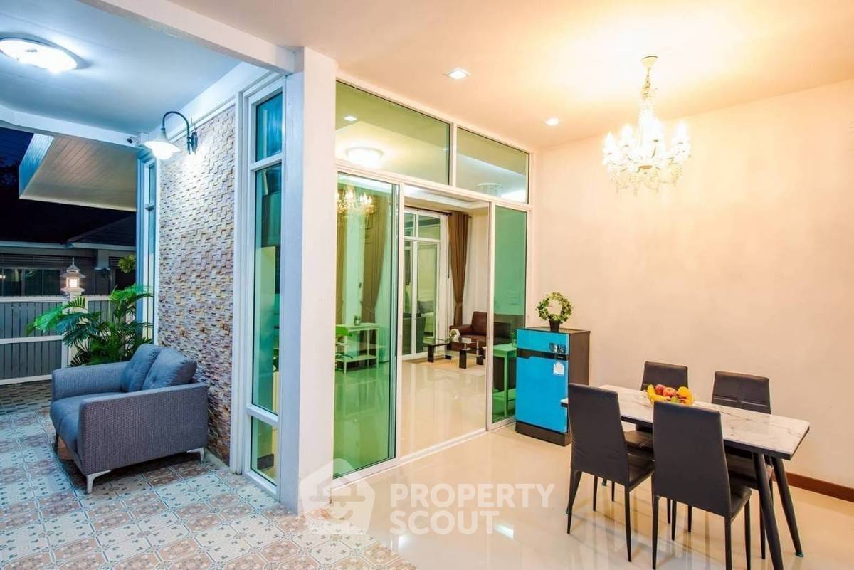 รูป วิลล่า 4-ห้องนอน ใน ทับใต้ (ID 2092738) - รูปที่ 9/10