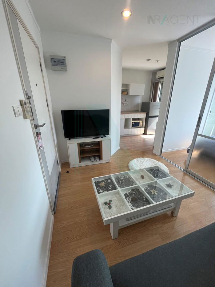 picture For Rent Condo LUMPINI PLACE SRINAKARIN - HUAMAK STATION Building B, Floor 4,1 bed room, Room size 26 sqm - 3/8