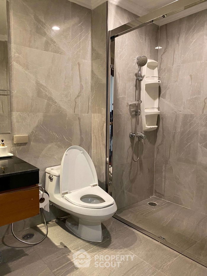 picture Novel 2-BR Condo at The Star Estate @ Narathiwas Condominium in Chong Nonsi (ID 1150993) - 10/12