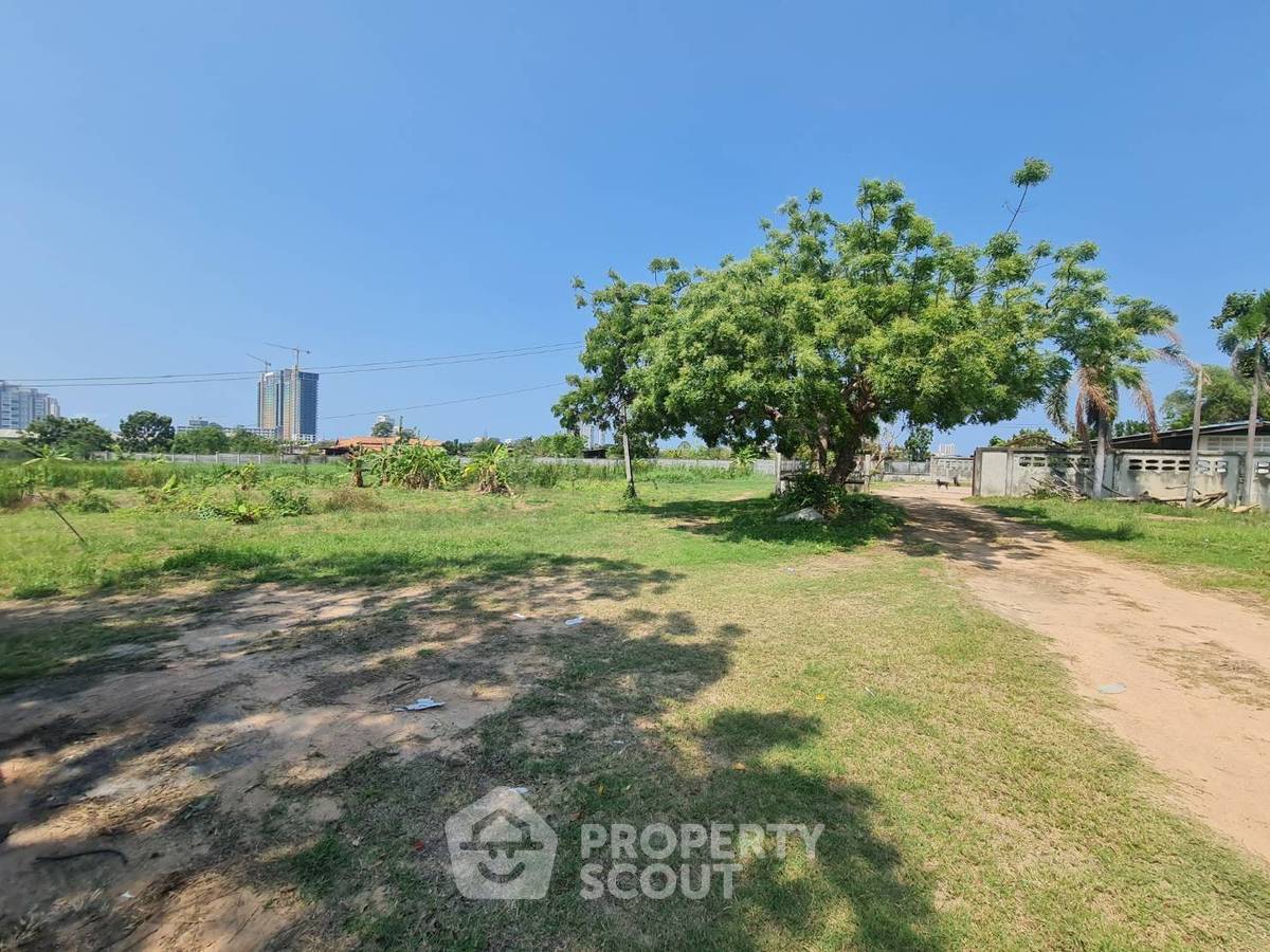 รูป ที่ดินสำหรับปล่อยขาย 18,360 ตารางเมตร แถว ใกล้ เมืองพัทยา (ID 2106219) - รูปที่ 5/9