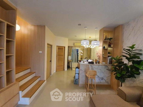 3-BR Townhouse in Suan Luang (ID 2455576)