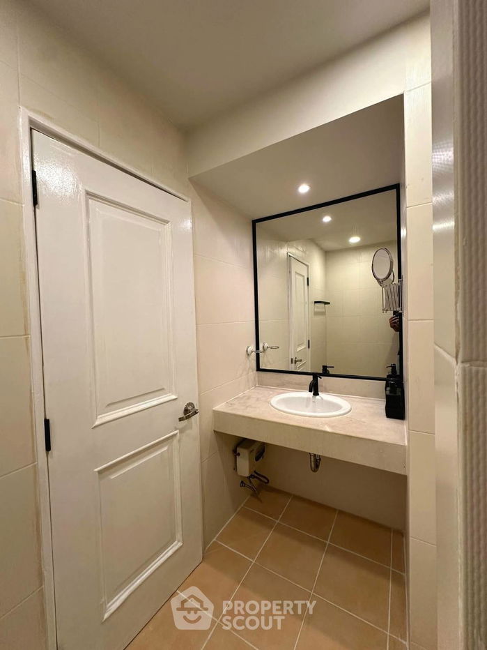 picture 1-BR Condo at City Living Ratchada Condominium near MRT Thailand Cultural Centre (ID 2139580) - 13/14