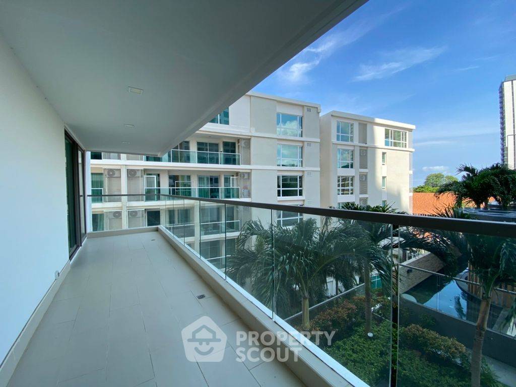 picture 2-BR Condo at The Peak Towers close to Phratamnak (ID 1510237) - 5/14