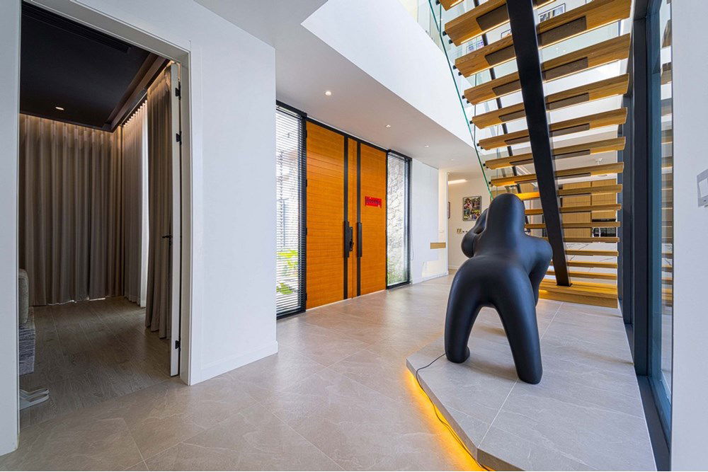 รูป [920601001-697] ขายวิลล่าหรูพร้อมสนามเทนนิส 4 ห้องนอน 4 ห้องน้ำ ในซอย 70 ของ huahin - รูปที่ 83/108