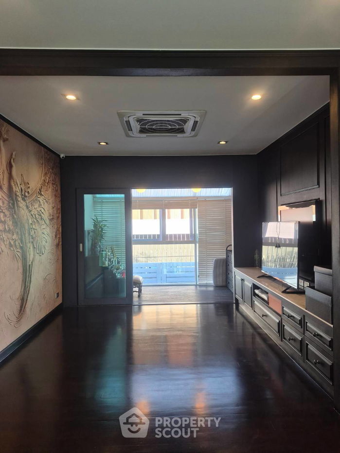 picture 4-BR House in Nuan Chan (ID 2456436) - 17/43