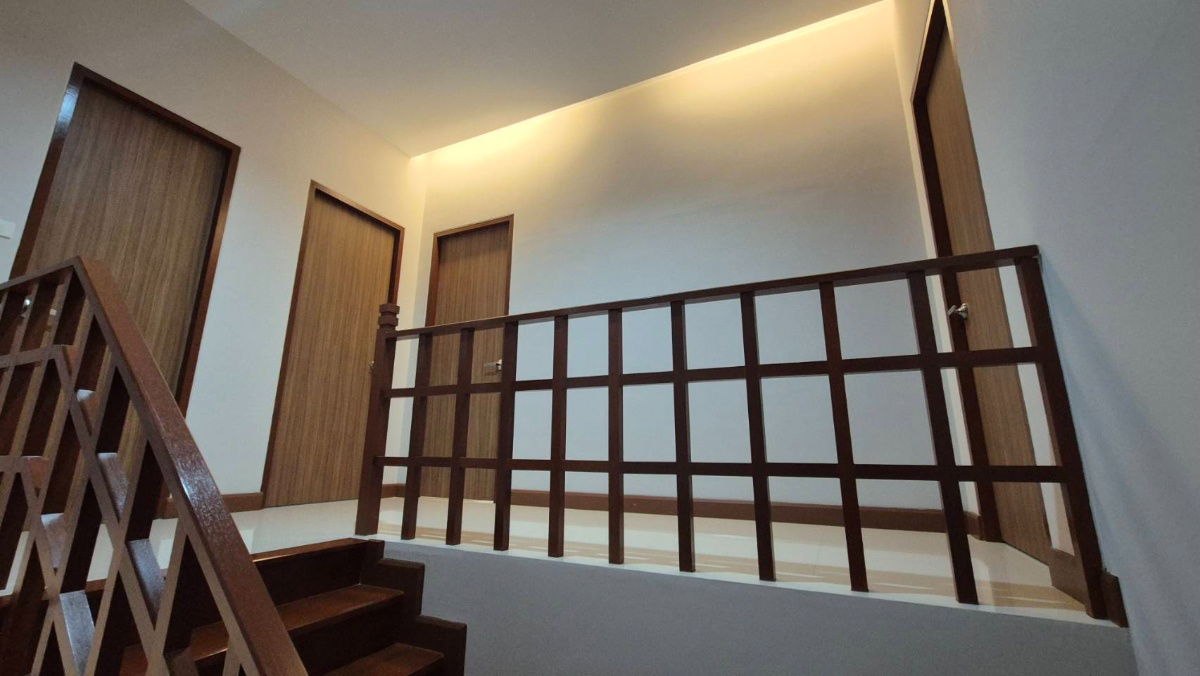 รูป ขายบ้านเดี่ยว 2 ชั้น 3.79 ล้าน ม.บ้านปัญฐิญา รีโนเวทใหม่ พร้อมอยู่ - รูปที่ 11/23