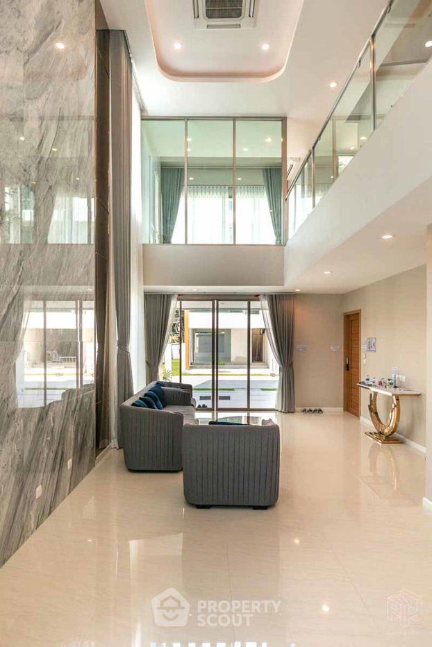 picture 3-BR Townhouse at Qualitia Sukhumvit 62 near BTS Bang Chak (ID 2455620) - 9/18