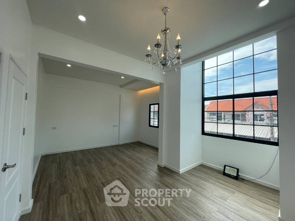 รูป บ้าน 2-ห้องนอน ใน นวลจันทร์ (ID 1594771) - รูปที่ 5/9