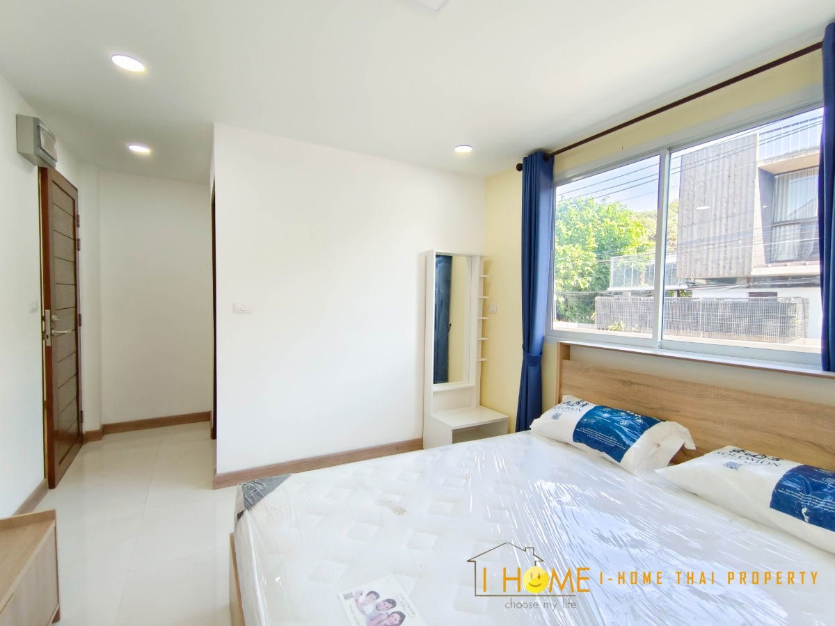 รูป ให้เช่า Pool villa 2 ชั้นหลังใหญ่ 14 ห้องนอน 15 ห้องน้ำ 1 ห้องครัว 3 ที่จอดรถ - รูปที่ 13/72