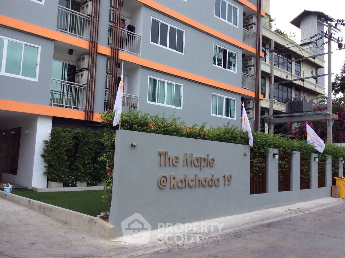 picture 1-BR Condo at The Maple @ Ratchada near MRT Ratchadaphisek (ID 732429) - 4/13