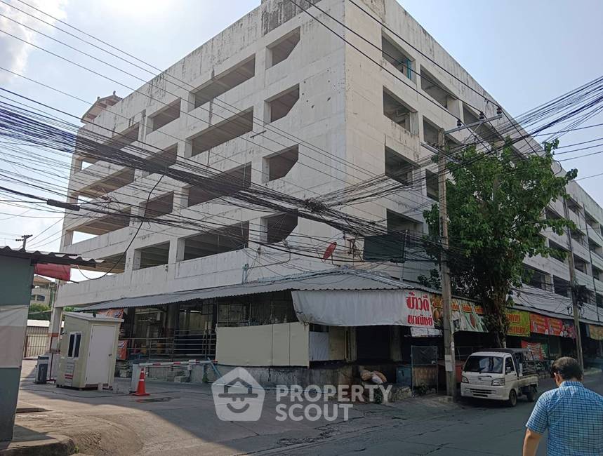 รูป ที่ดินสำหรับปล่อยขาย 4,952 ตารางเมตร แถว ใน คลองจั่น (ID 1917134) - รูปที่ 1/7