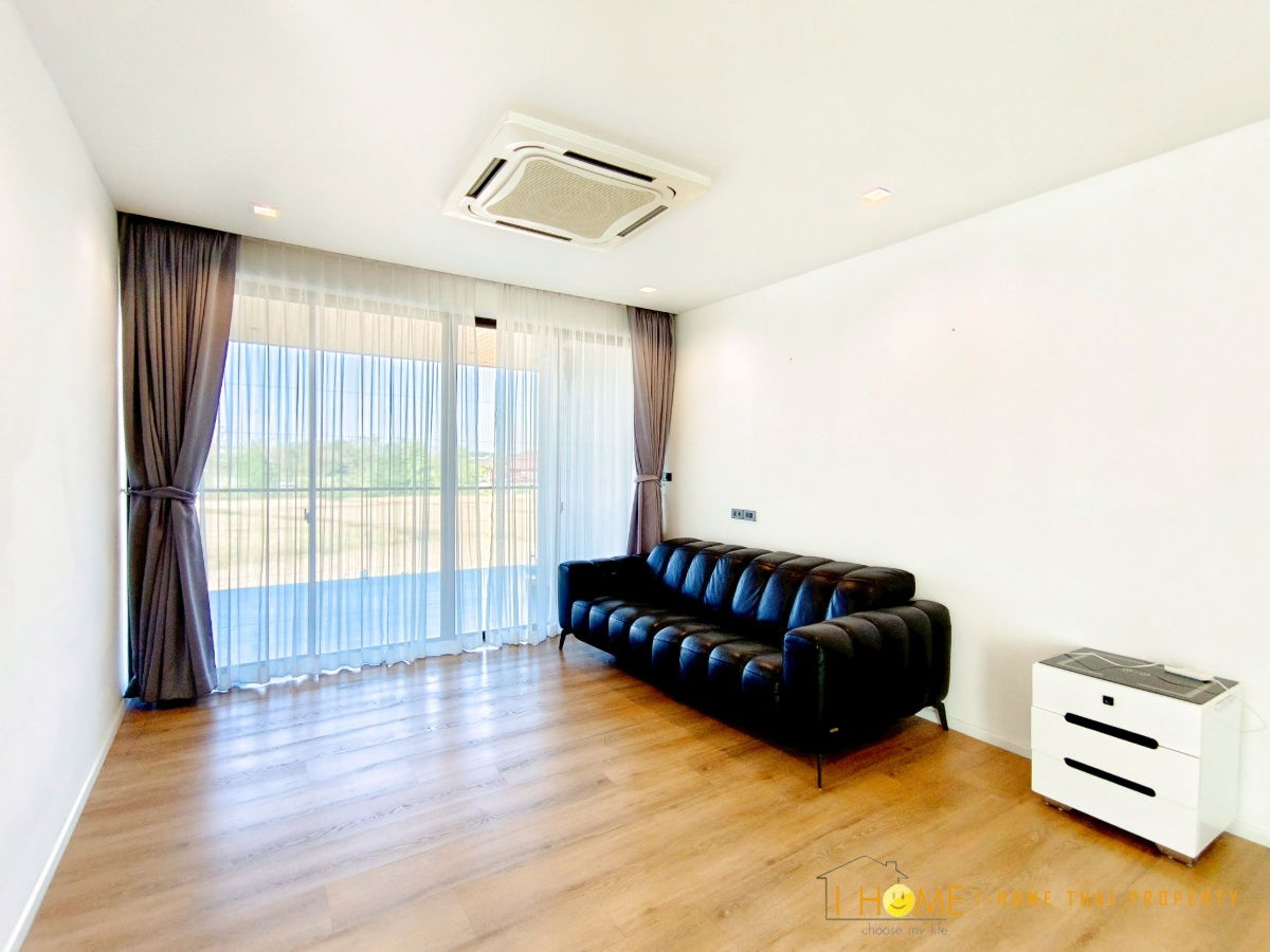 รูป ให้เช่า Pool Villaสองชั้น    4 ห้องนอน 4 ห้องน้ำ 1  ห้องครัว  2  ที่จอดรถ - รูปที่ 35/41