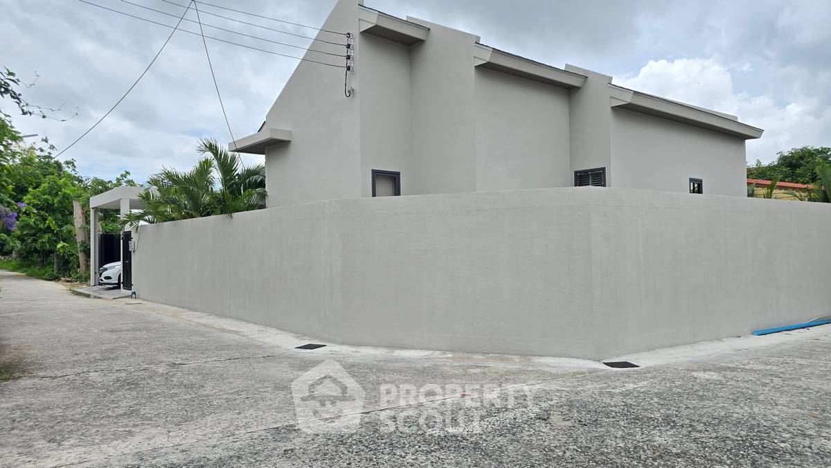 รูป วิลล่า 3-ห้องนอน ใกล้ พัทยาตะวันออก (ID 2111990) - รูปที่ 9/9