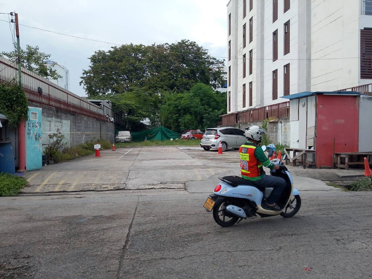 รูป Vายที่ดินลาดพร้าว 101 เนื้อที่ 83 ตรว. - รูปที่ 3/8