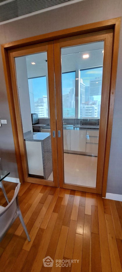 picture 2-BR Condo at Millennium Residence @ Sukhumvit Condominium near BTS Asok (ID 1392839) - 8/8