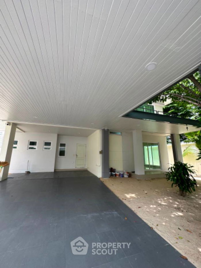 รูป บ้าน 4-ห้องนอน ใน บ้านใหม่ (ID 1490003) - รูปที่ 2/27