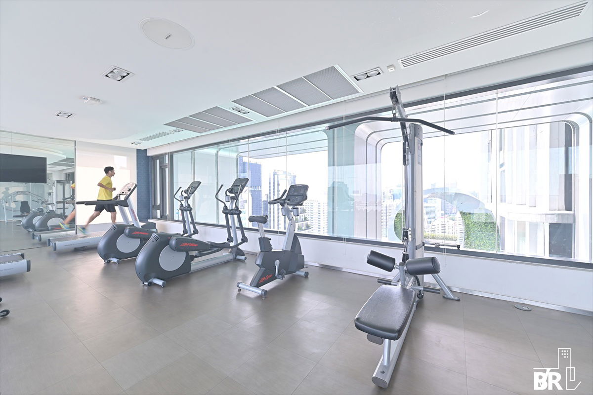 picture The Edge Sukhumvit 23 💎 Rare High-Floor Unit 🏙️ Near BTS Asoke  - 3/7