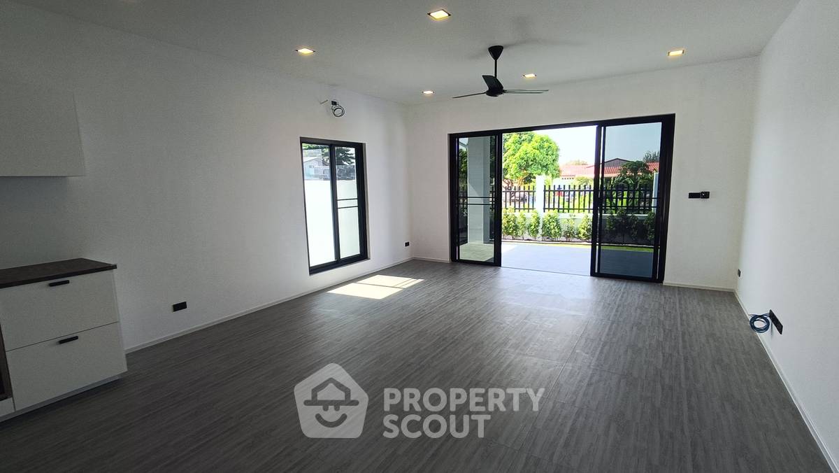 รูป วิลล่า 2-ห้องนอน ใน วังก์พง (ID 2454213) - รูปที่ 13/22