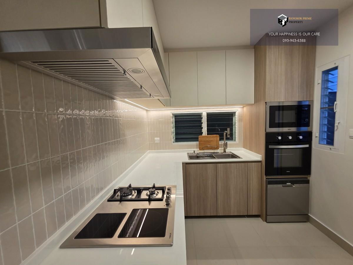 picture Villaggio 3 Srinakarin-Bangna | Single house with garden in front #2025120113283 - 6/12