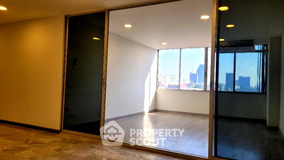 ขายคอนโด : คอนโด 2-ห้องนอน ที่ พิศวิทย์ ทาวเวอร์ คอนโดมิเนียม ใกล้ BTS ห้าแยกลาดพร้าว (ID 1410237)