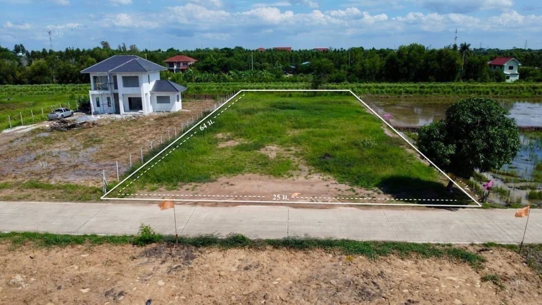 รูป ที่ดินติดถนน2ด้านค10หนองเสือปทุมธานี1ไร่2700000คอนกรีต8มถนนรังสิตนครนายกคาเฟ่แกะบัว650รพ.หนองเสือ300มอำเภอ1.1กมโฉนดพร้อมโอน - รูปที่ 3/19