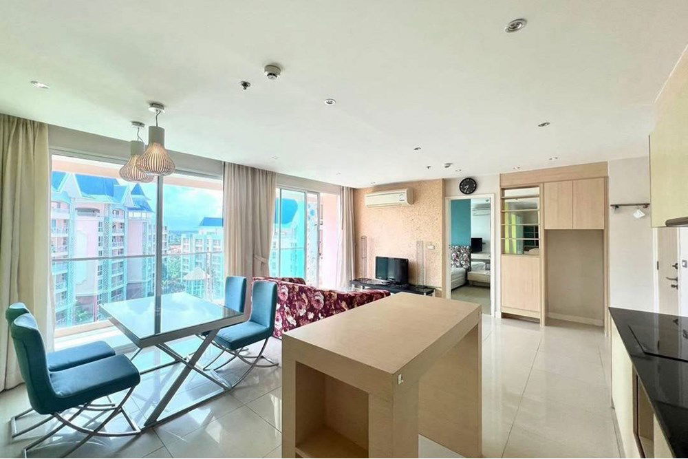 picture [920611001-442] "Hot Deal: 2BR Pool View Condo for 5.5M THB!" - 4/13