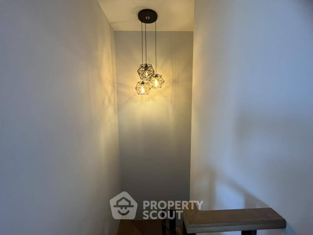 รูป ทาวน์เฮาท์ 5-ห้องนอน ใกล้ ท่าอากาศยานสุวรรณภูมิ (ID 1712618) - รูปที่ 11/23