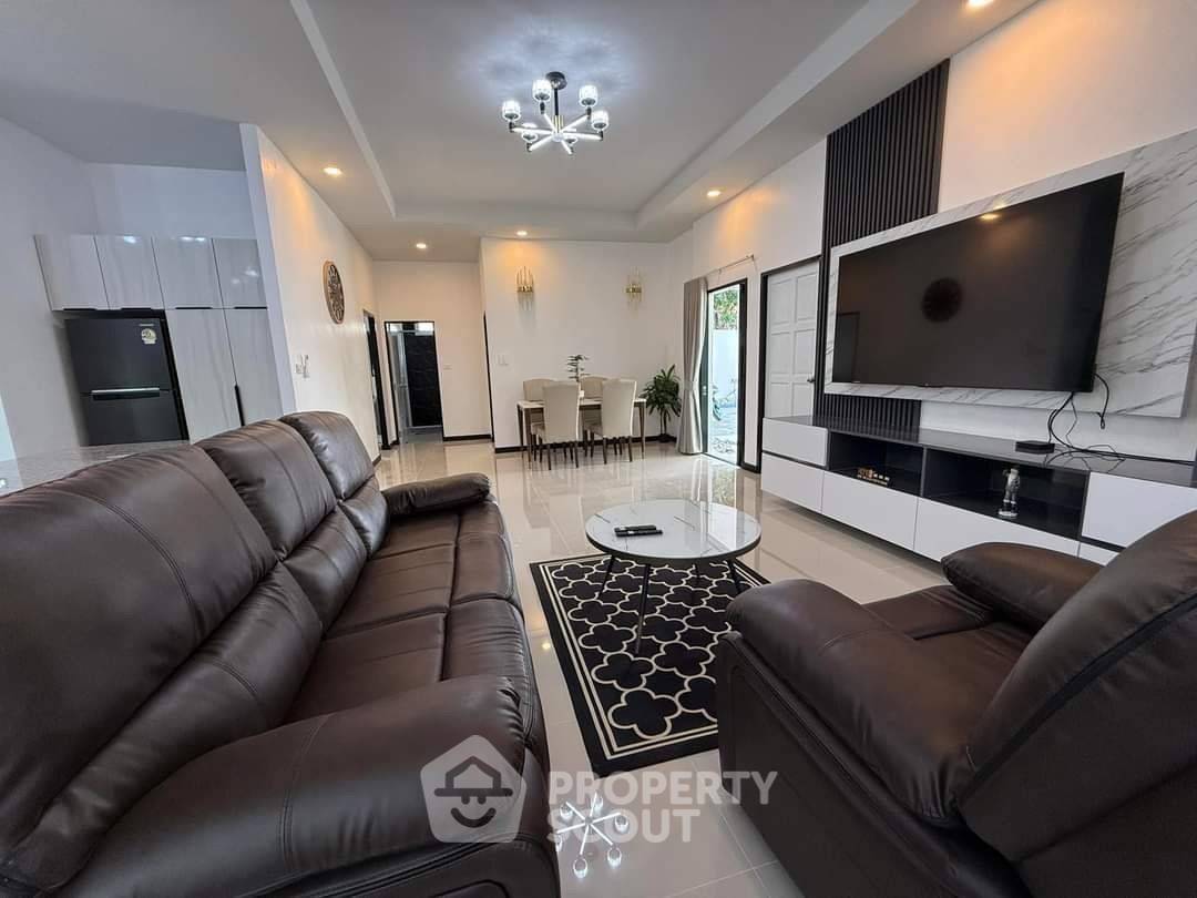 รูป บ้าน 3-ห้องนอน ใกล้ พัทยาตะวันออก (ID 1926932) - รูปที่ 11/19