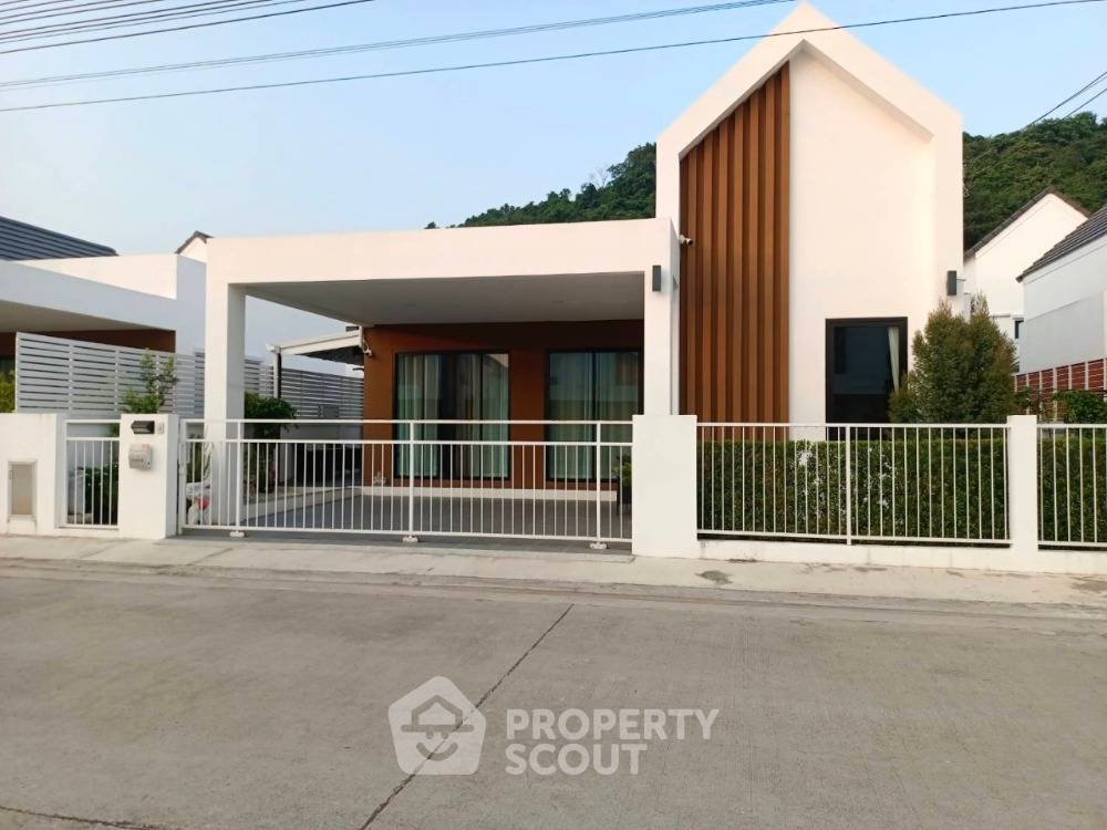 รูป บ้าน 3-ห้องนอน ใกล้ บ่อวิน (ID 2034805) - รูปที่ 1/12