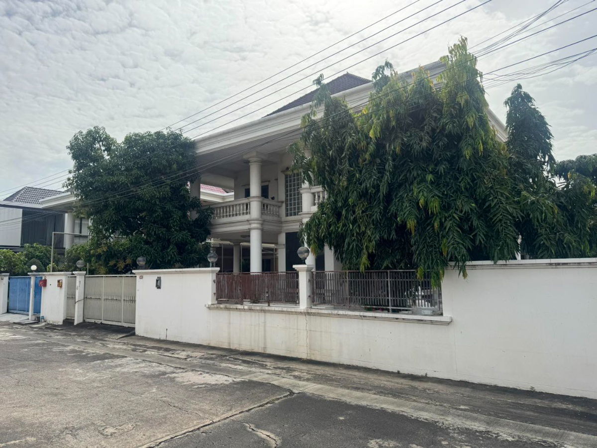 picture Single-family house for sale, 100 sq wah, corner unit, large house in Amornchai Village 3. - 31/31