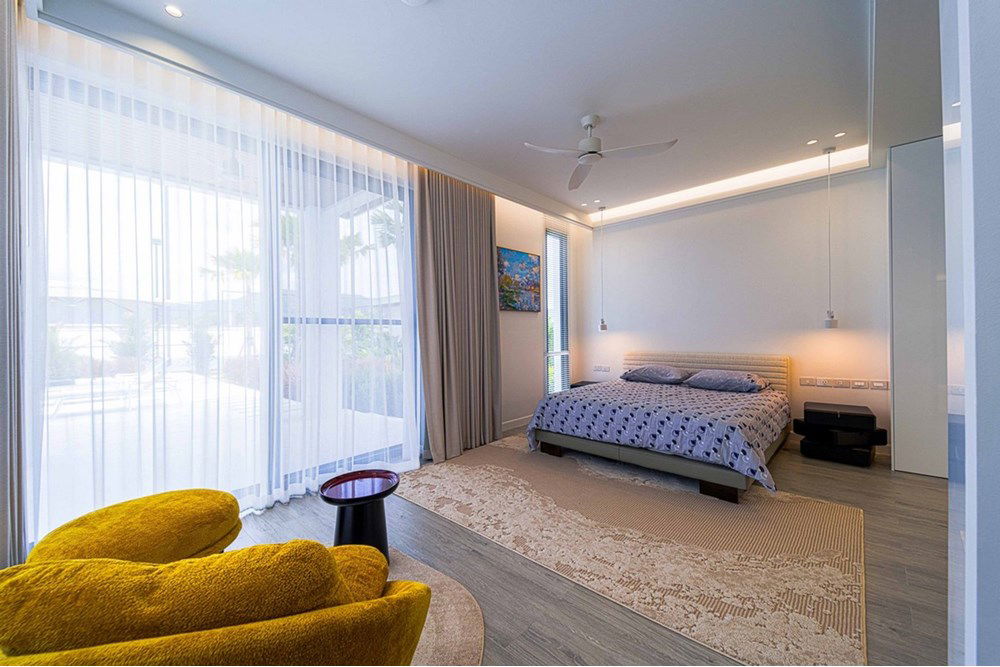 รูป [920601001-697] ขายวิลล่าหรูพร้อมสนามเทนนิส 4 ห้องนอน 4 ห้องน้ำ ในซอย 70 ของ huahin - รูปที่ 86/108