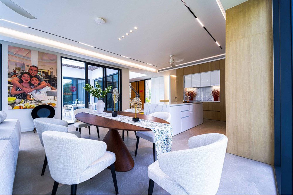 รูป [920601001-697] ขายวิลล่าหรูพร้อมสนามเทนนิส 4 ห้องนอน 4 ห้องน้ำ ในซอย 70 ของ huahin - รูปที่ 59/108