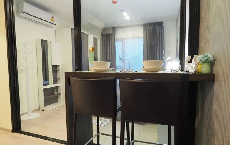 picture Urgent Sale Life Asoke One Bedroom on 25th fl. Foreign buyer welcome - 4/18