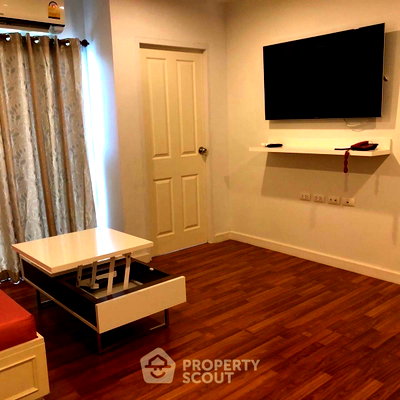 Condos for sale : Well-Priced 1-BR Condo at Thana Arcadia Charansanitwong, MRT Bang Yi Khan (ID 1400576)